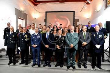 Condecoraciones para tres agentes de la Policía Local de Telde (Foto Antonio Alí y Francisco Javier Santana)